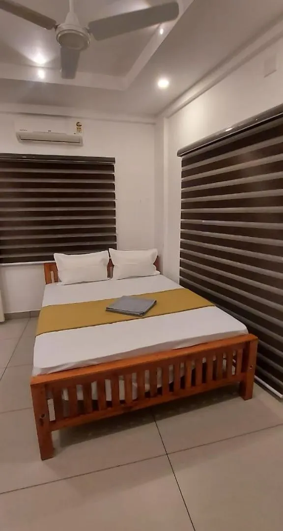 Sms Suites Коччи Отель